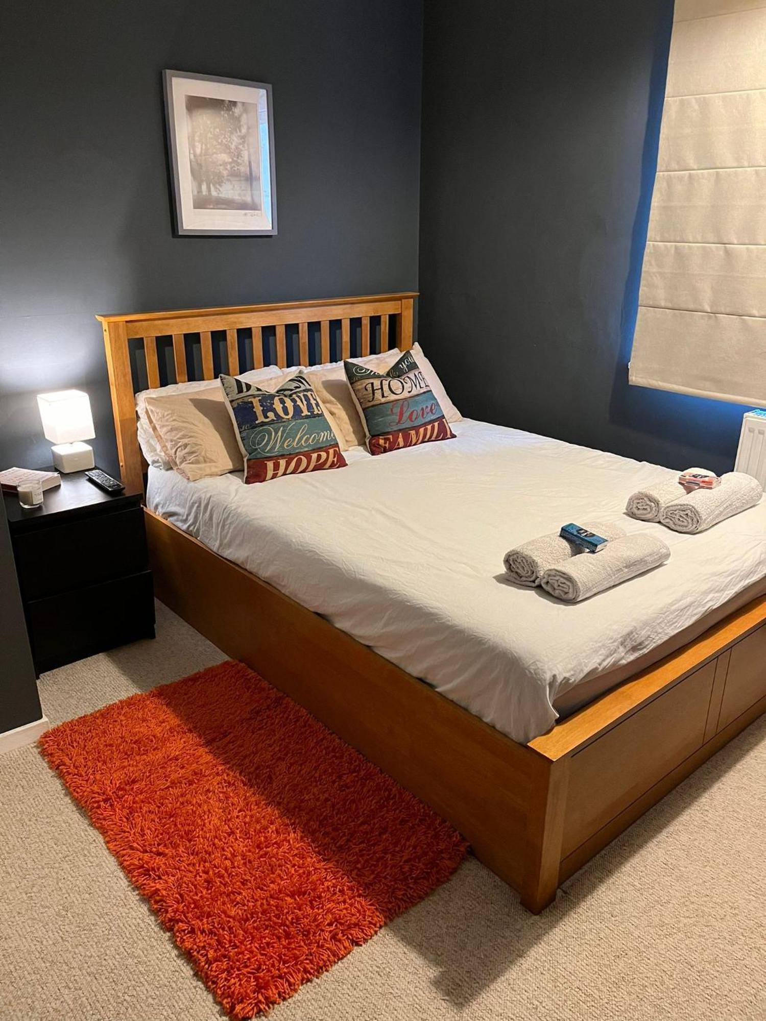 Stylish Double Room In Shared Apartment In Oxfordshire Zewnętrze zdjęcie